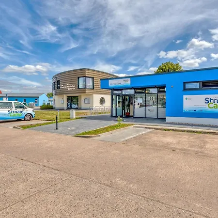 Stroamcamp Schwedt Appartement Buitenkant foto