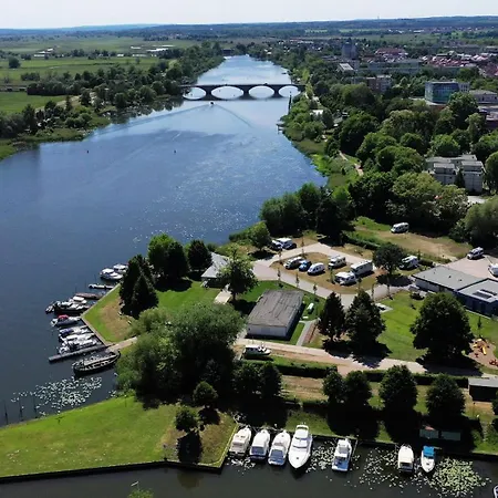Stroamcamp Schwedt Appartement Buitenkant foto